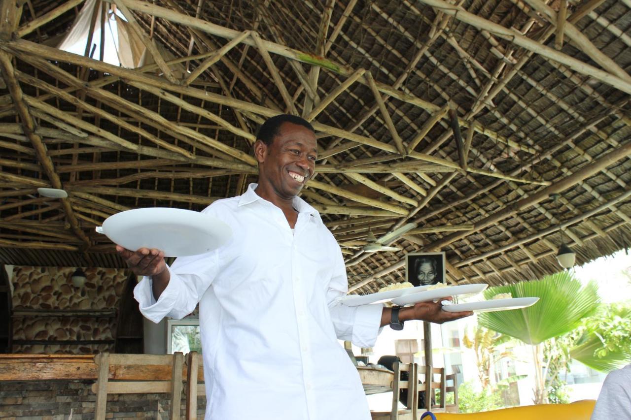 Villa Dahl Beach Resort Dar es Salaam Bagian luar foto