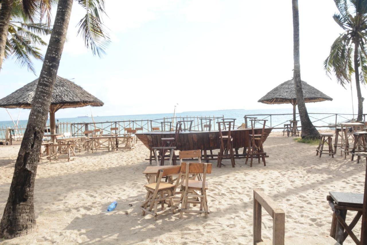 Villa Dahl Beach Resort Dar es Salaam Bagian luar foto