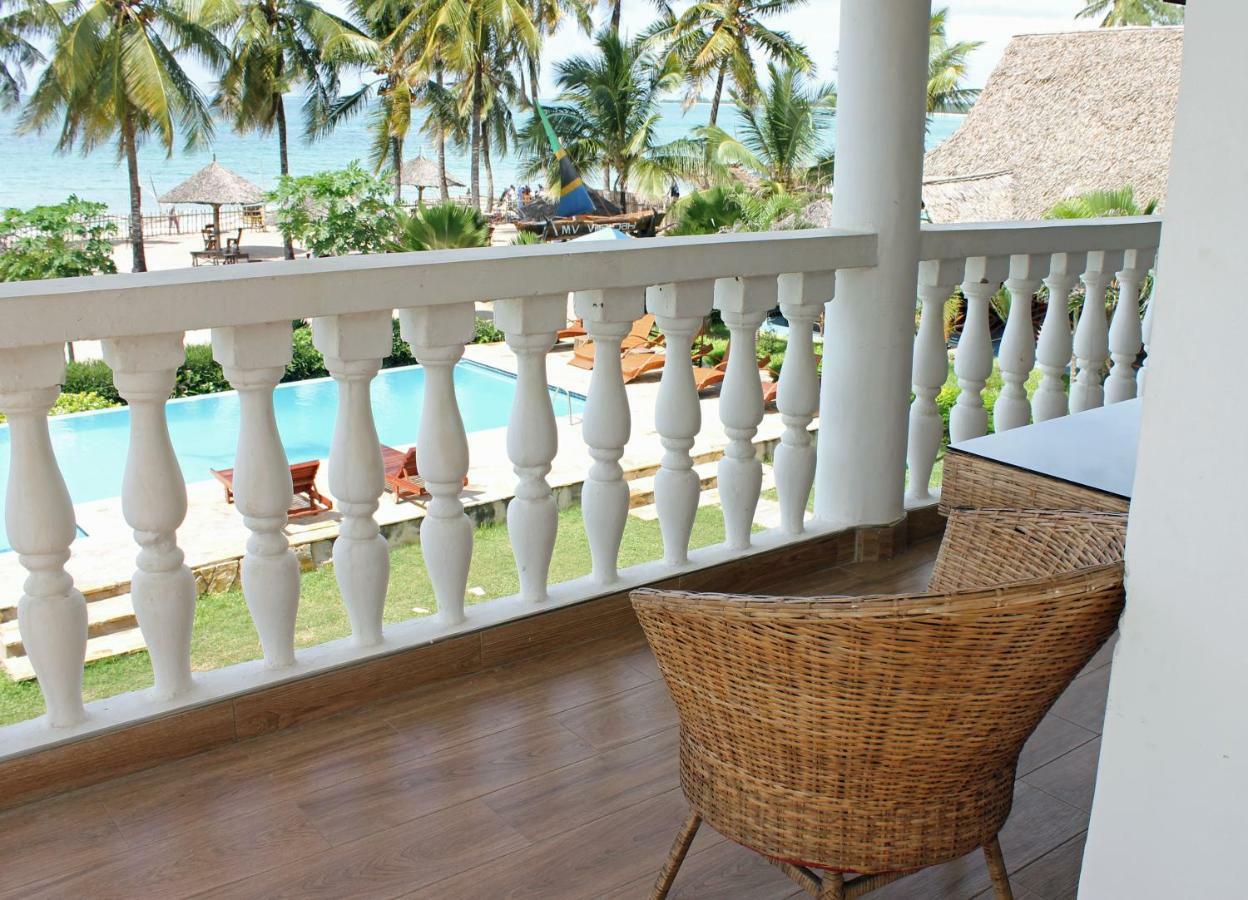 Villa Dahl Beach Resort Dar es Salaam Bagian luar foto