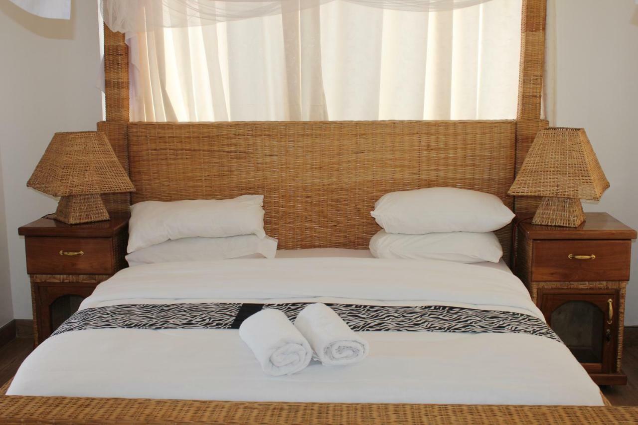 Villa Dahl Beach Resort Dar es Salaam Bagian luar foto